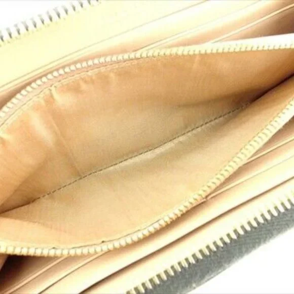 Prada Long Wallet Green Gold leather Woman Authentic Used T9147